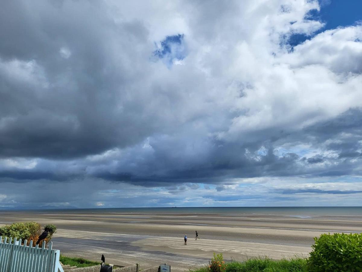 Bovinda Cottage - By The Beach, Bettystown Esterno foto
